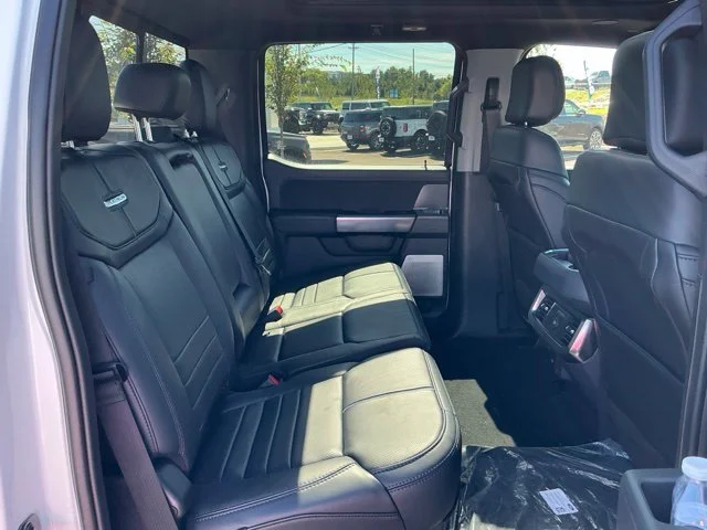 New 2026 Star White Metallic Tri-Coat Ford F-350® Platinum® image 53