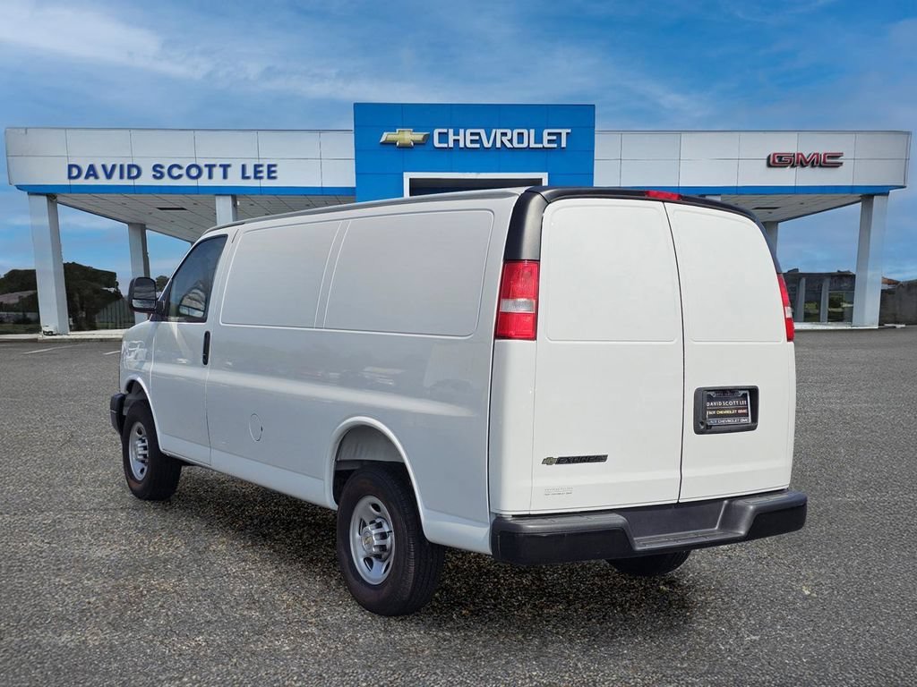 2025 Chevrolet Express Cargo Work Van - Photo 16