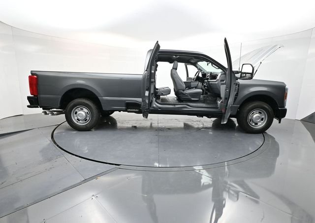 2026 Ford F-250 Super Duty XL - Photo 41