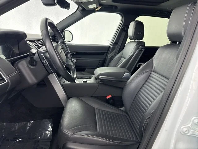 Used 2023  Land Rover S R-Dynamic image 23