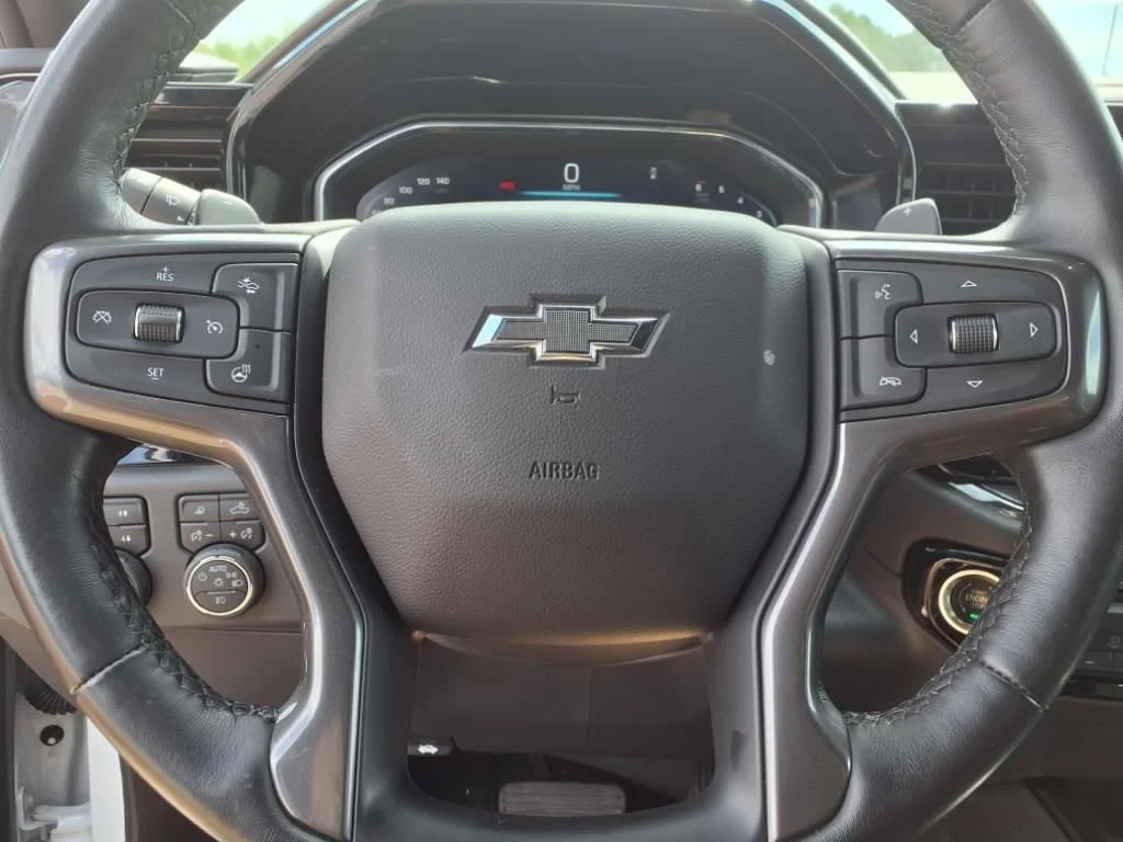 2023 Chevrolet Silverado 1500 ZR2 - Photo 24