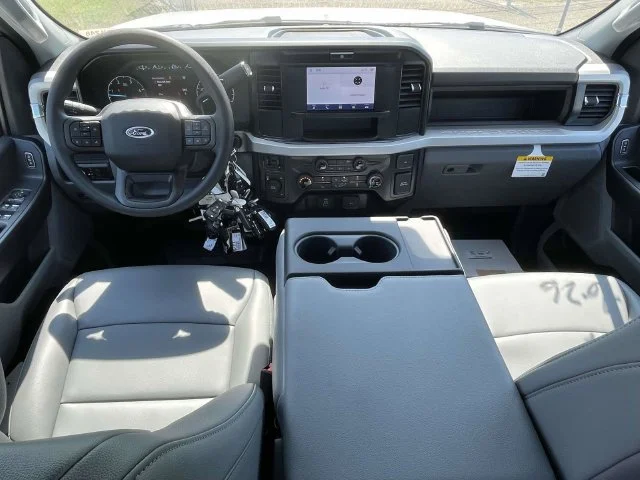 2026 Ford F-350 Super Duty Chassis Cab XL - Photo 11