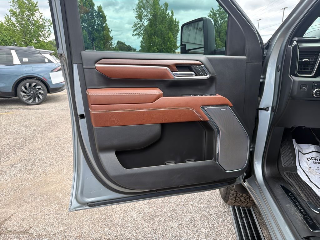 Used 2024 Silver GMC Denali Ultimate image 12