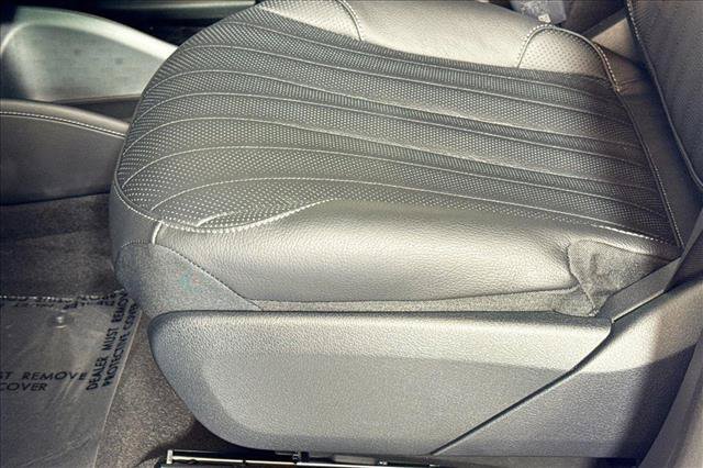 New 2026 Polar White Mercedes-Benz EQS 400 image 47