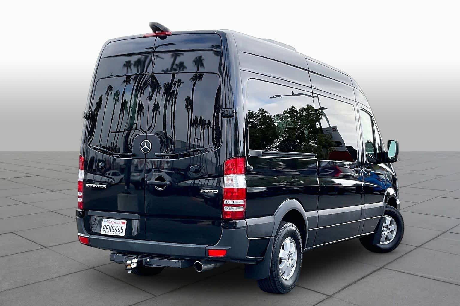 Used 2018 Obsidian Black Metallic Mercedes-Benz  image 12