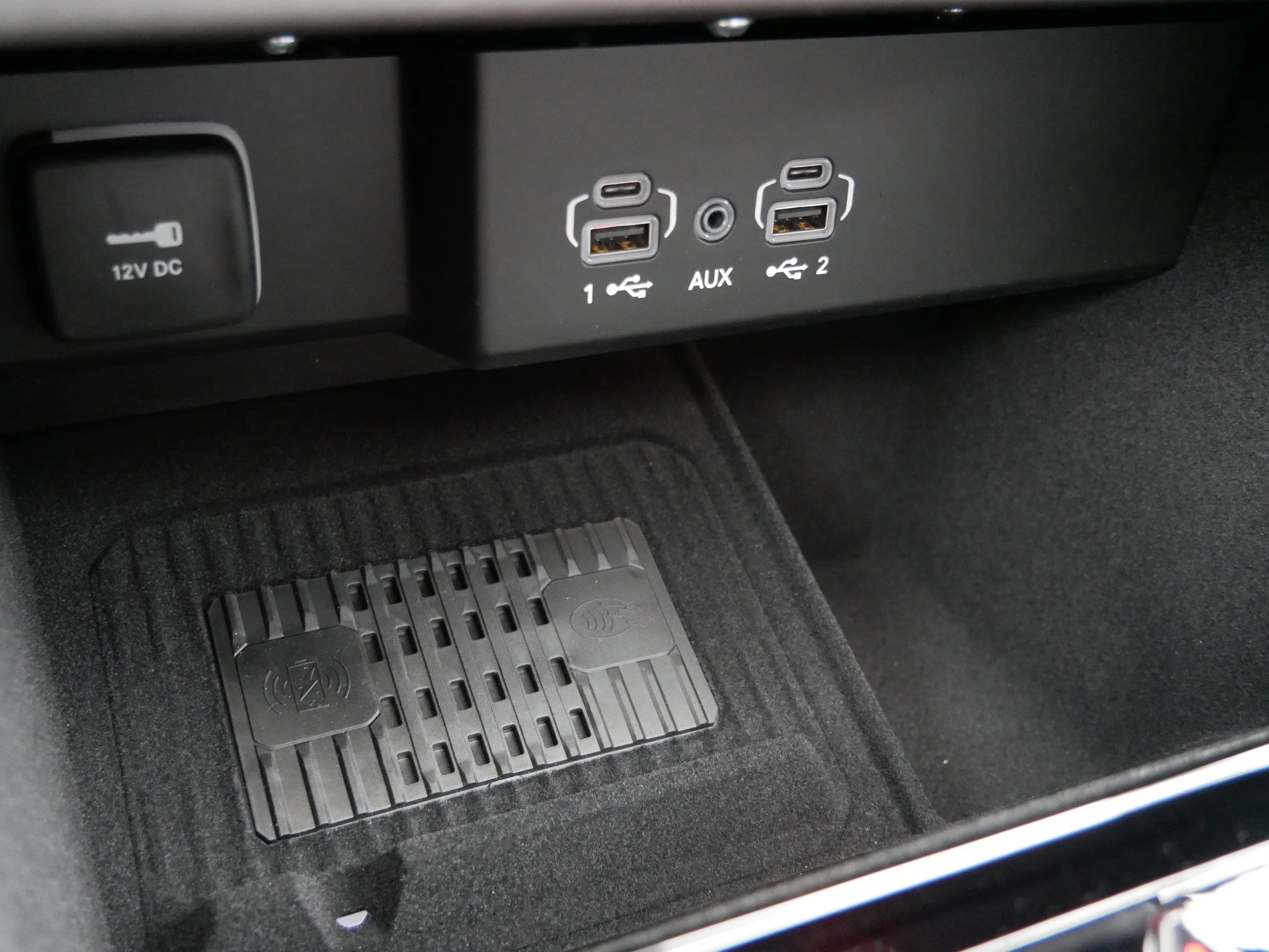 New 2026 High Gloss Black Jeep Limited Reserve image 15