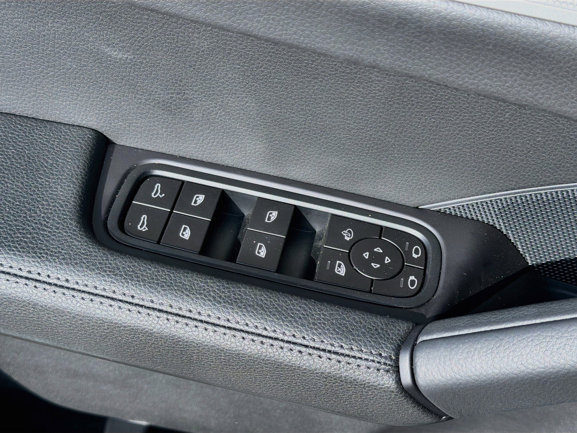 Used 2026 Gray Porsche Base image 23