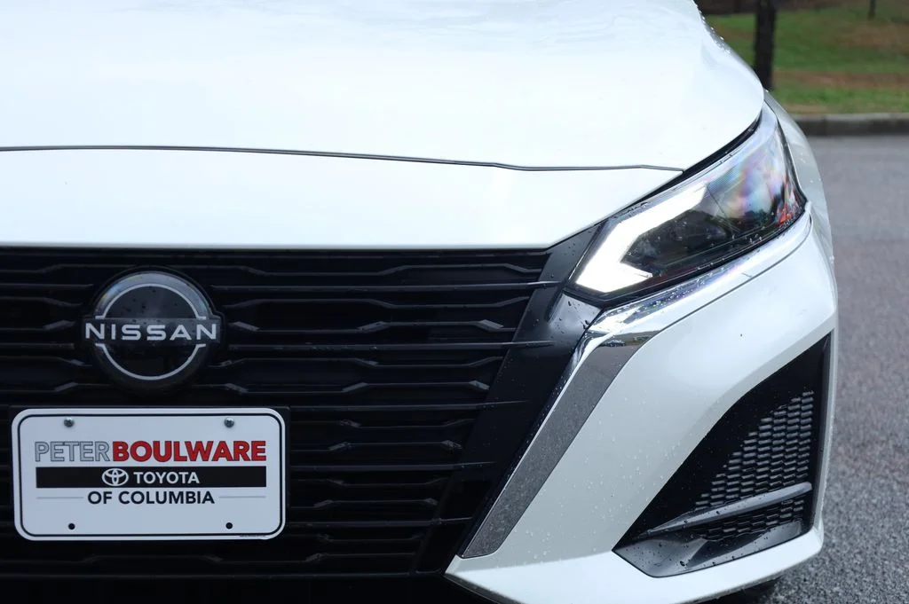 2024 Nissan Altima SV - Photo 18