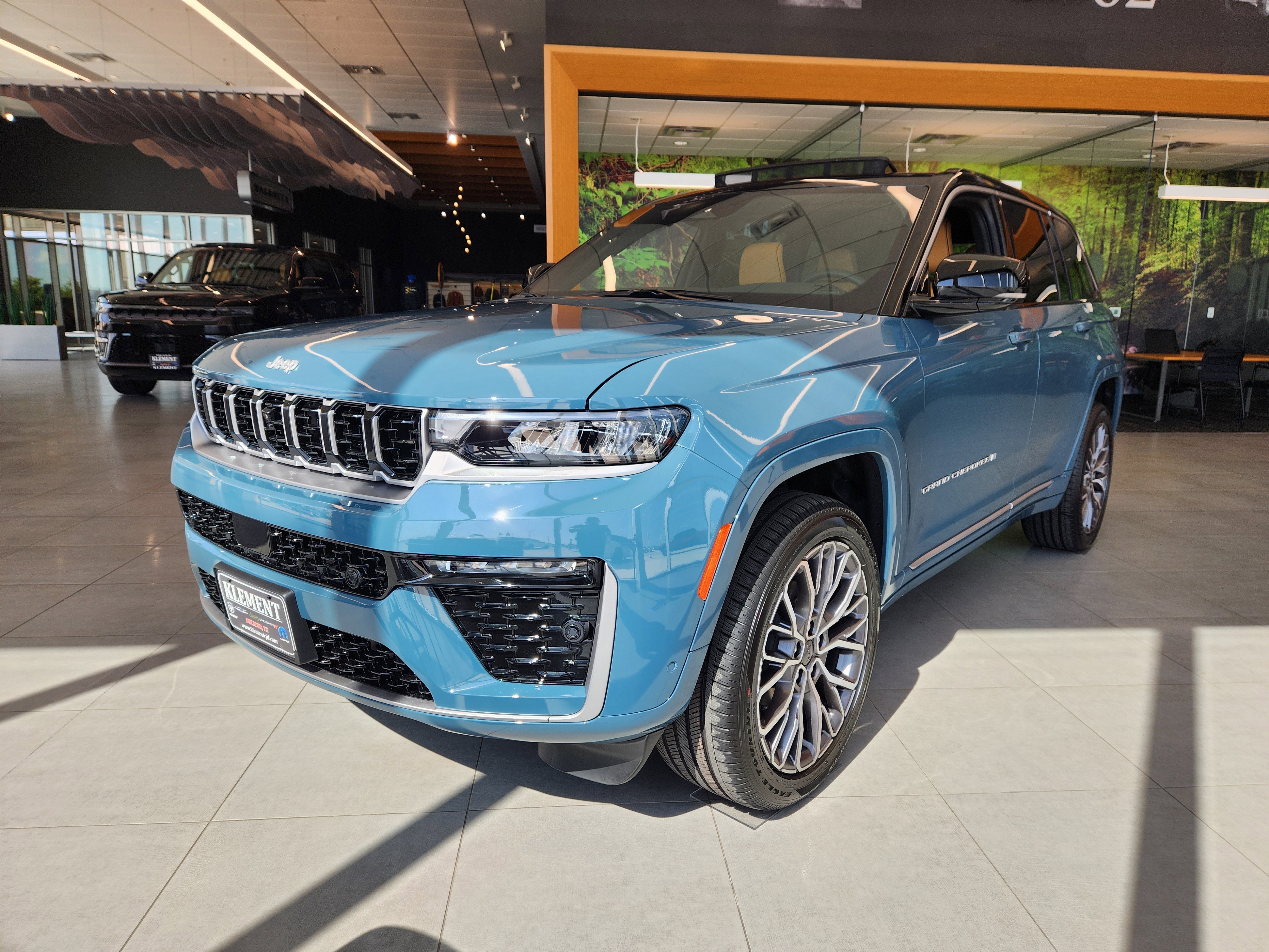 New 2026 Steel Blue Exterior Paint Jeep Summit image 1