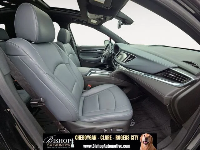 Pre-Owned 2024 Buick Enclave Essence image 28
