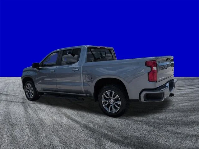 Used 2022 Gray Chevrolet RST image 6