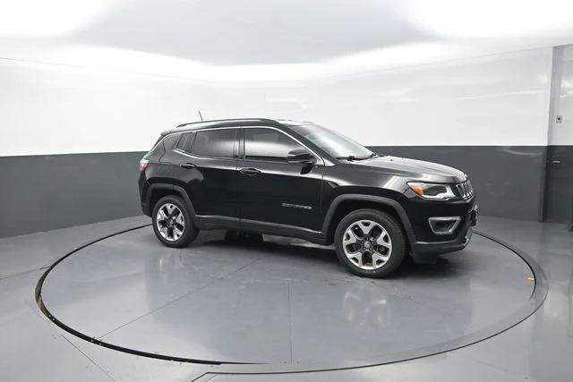Used 2018 Black Jeep Limited image 21