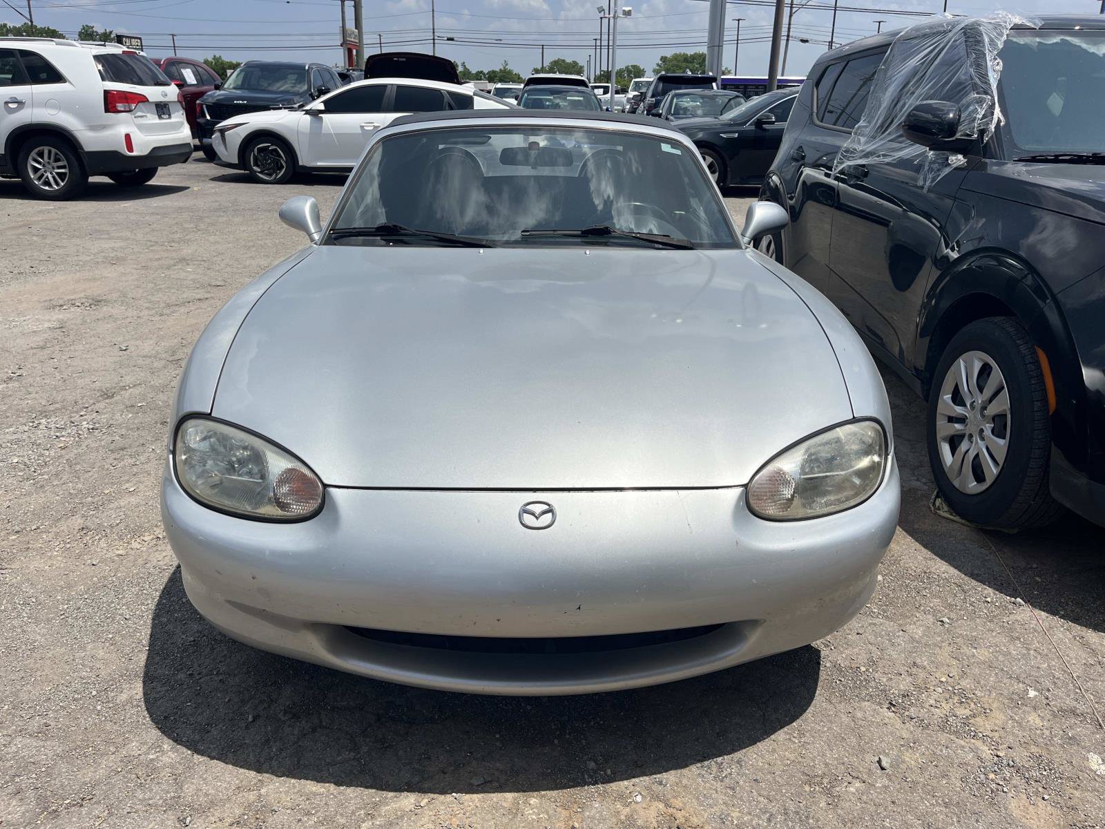 Used 1999 Mazda MX-5 Base with VIN JM1NB3536X0118875 for sale in Nashville, TN