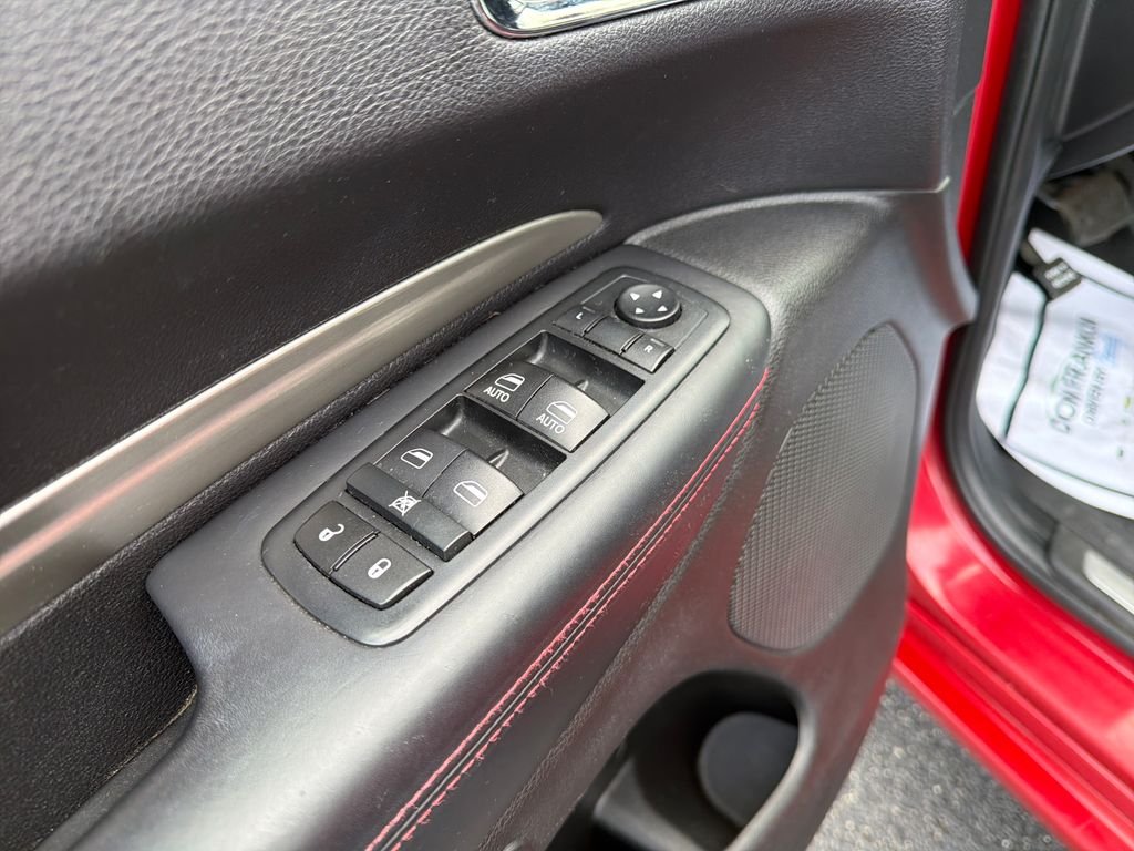 Used 2017 Red Dodge R/T image 11