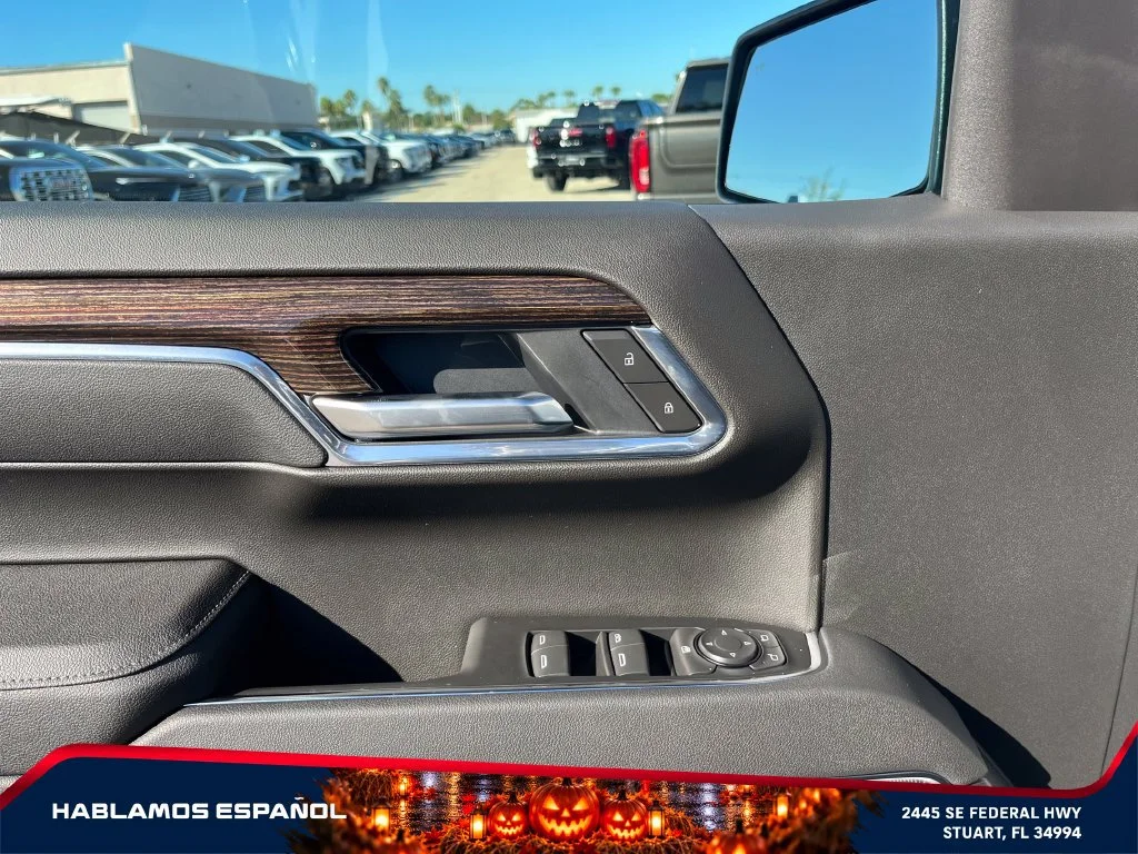 New 2026 Summit White GMC Elevation image 22