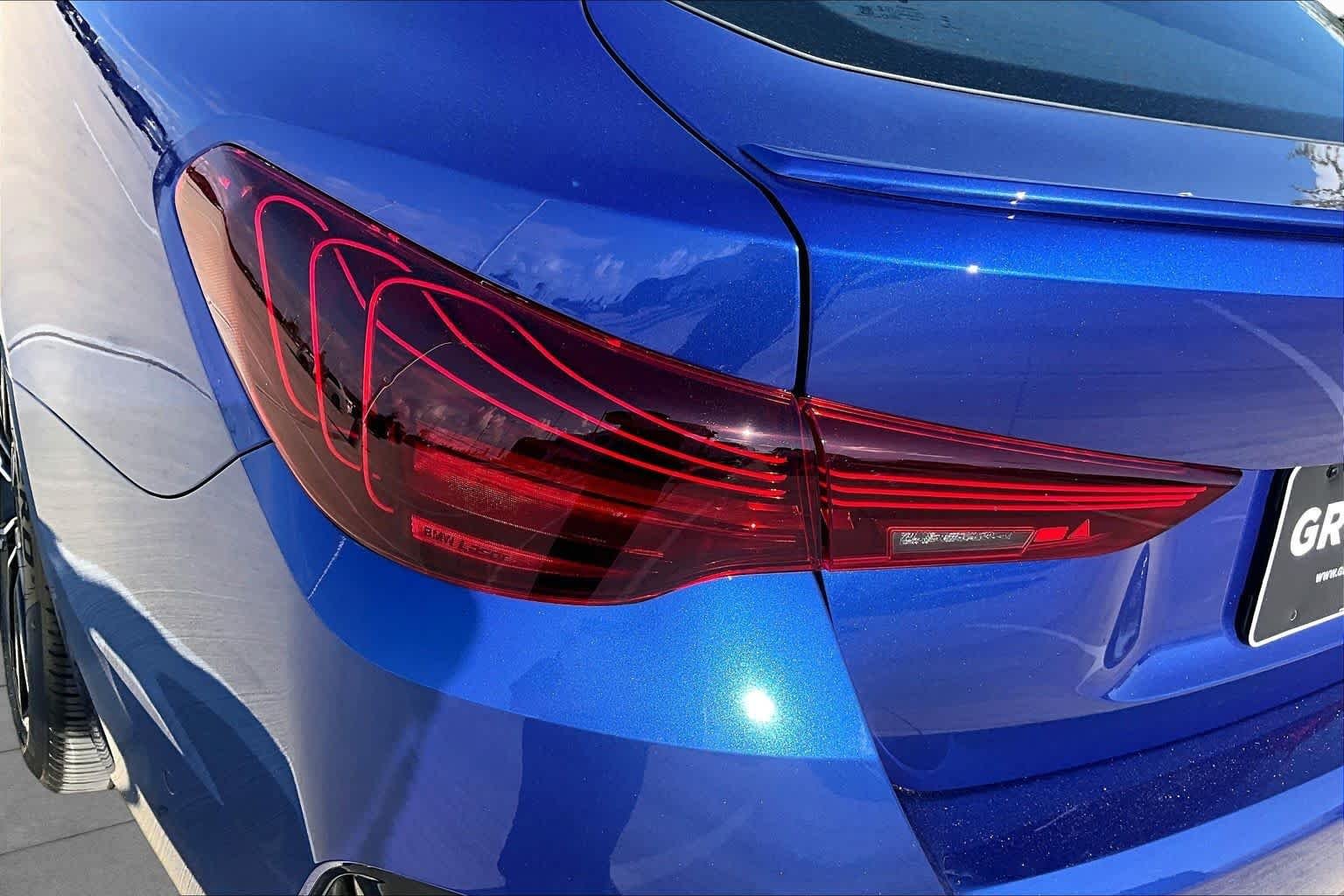 Used 2026 Portimao Blue Metallic BMW M440i image 27