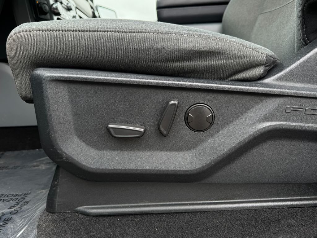 2024 Ford F-150 XLT - Photo 26