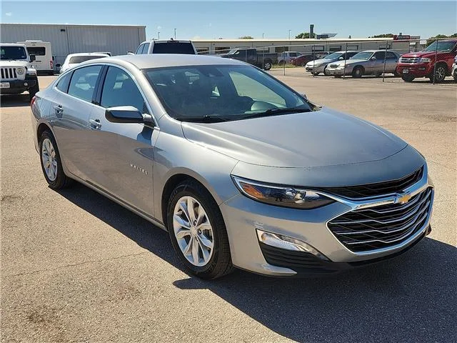 Used 2025 Gray Chevrolet 1LT image 6