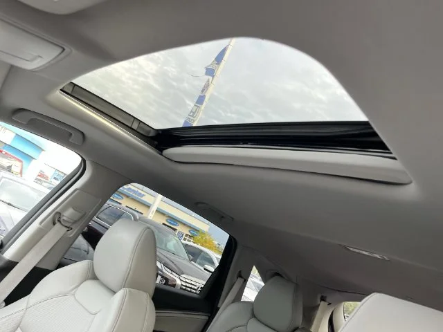 Used 2020 Fathom Blue Pearl Acura Technology image 25