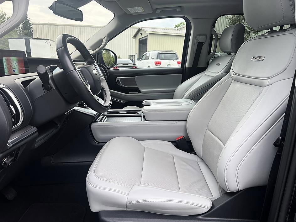 Used 2025 Black Metallic Ford Platinum image 11