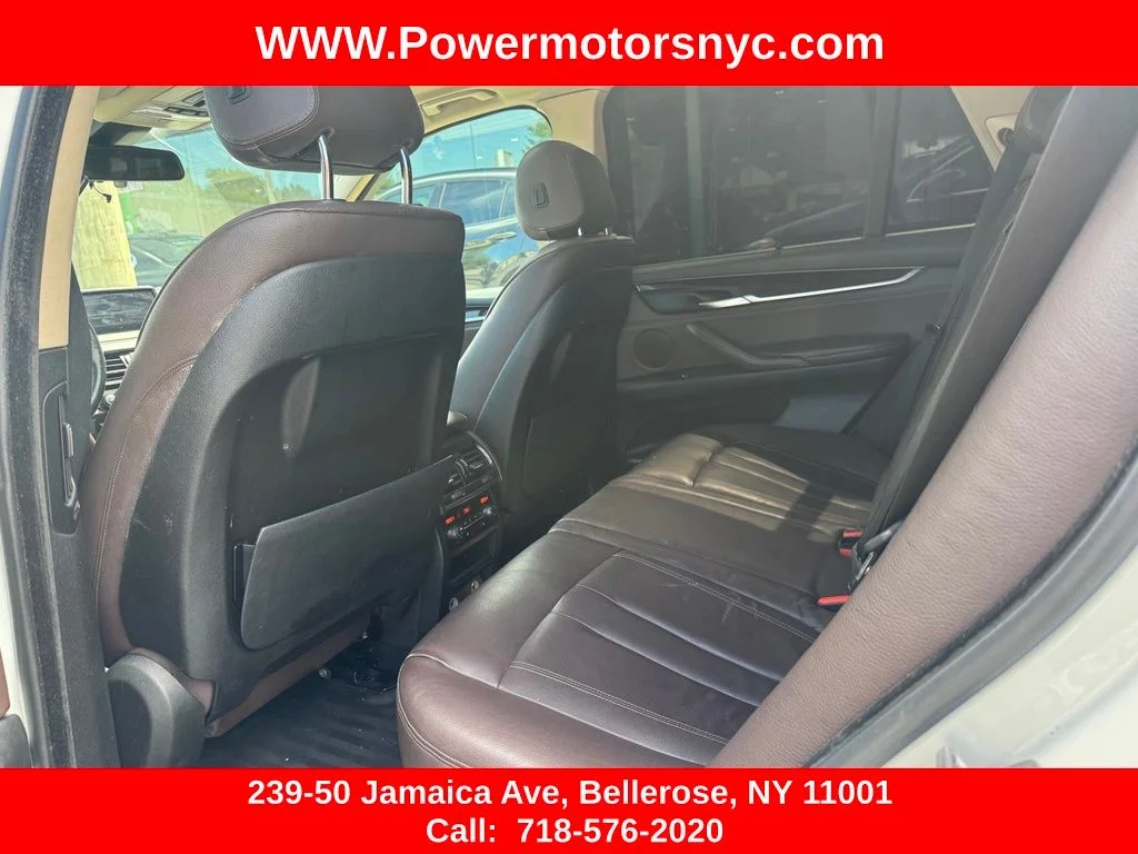 Used 2014 White BMW xDrive35i image 31