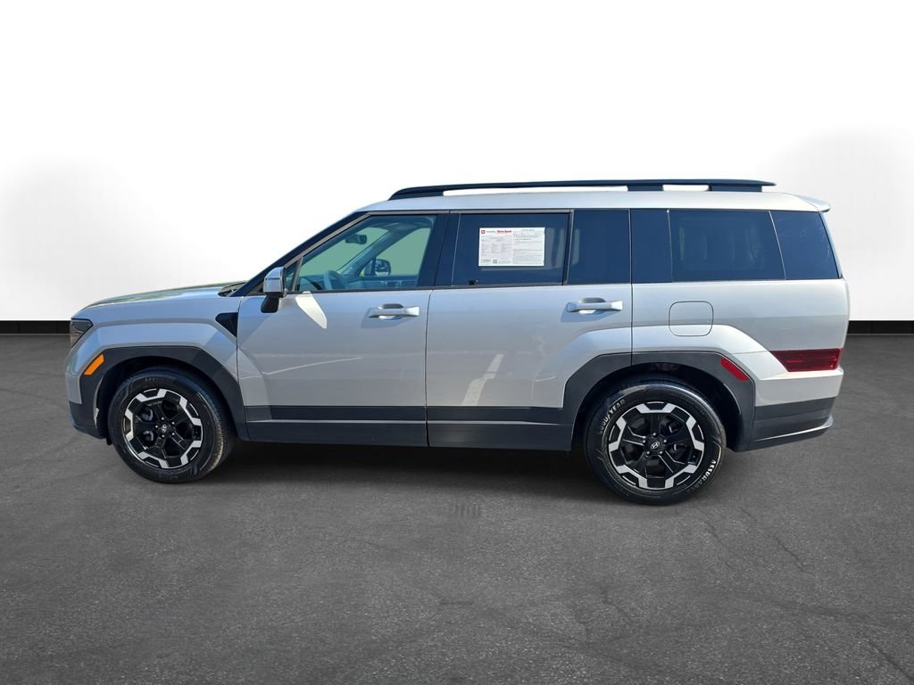 Used 2025 Silver Hyundai SEL image 9