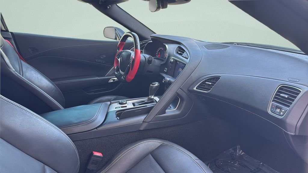 Used 2019 Gray Chevrolet Grand Sport image 32