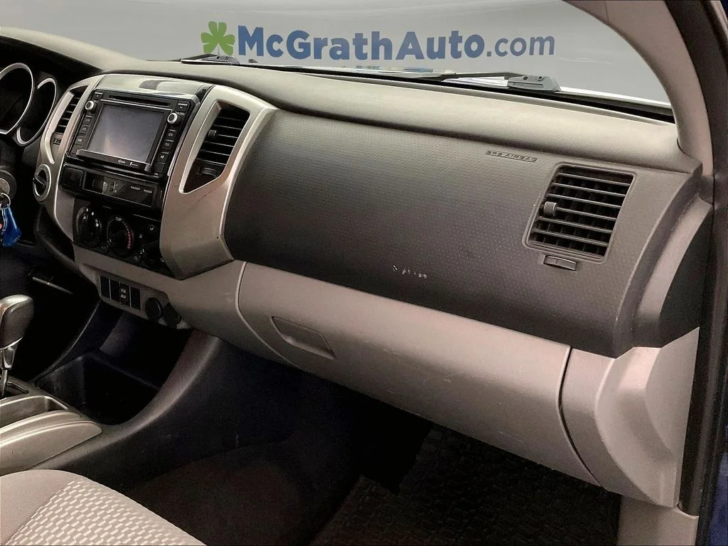 Used 2014 Blue Toyota Base image 21
