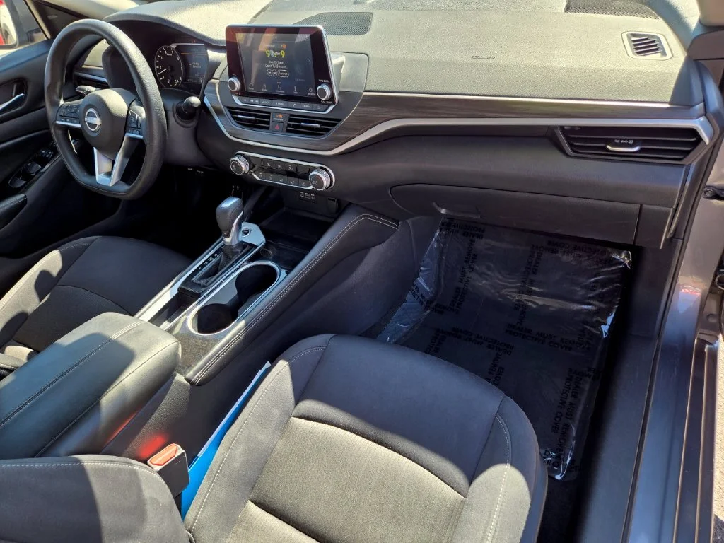 2023 Nissan Altima SV - Photo 23