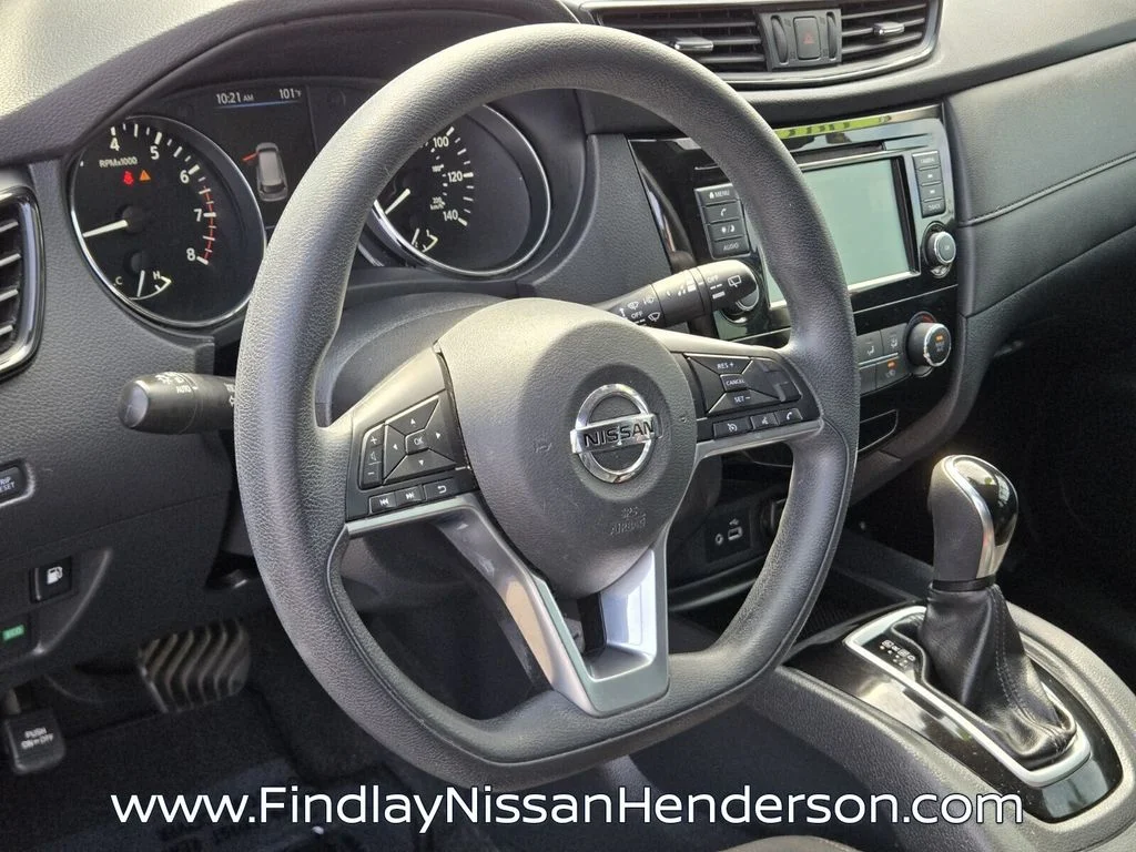 Used 2019 Blue Nissan S image 21
