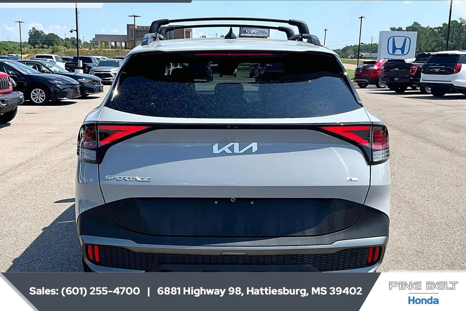 Used 2023 Wolf Gray Kia X-Line image 4