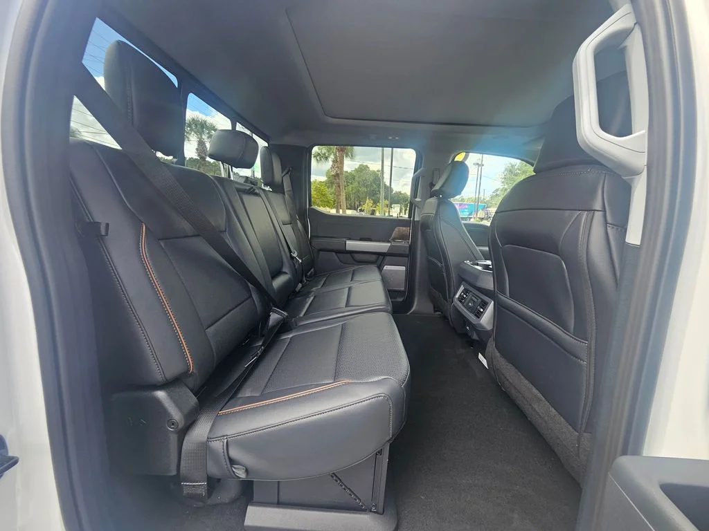 New 2026 Star White Metallic Tri-Coat Ford F-250® Lariat® image 29