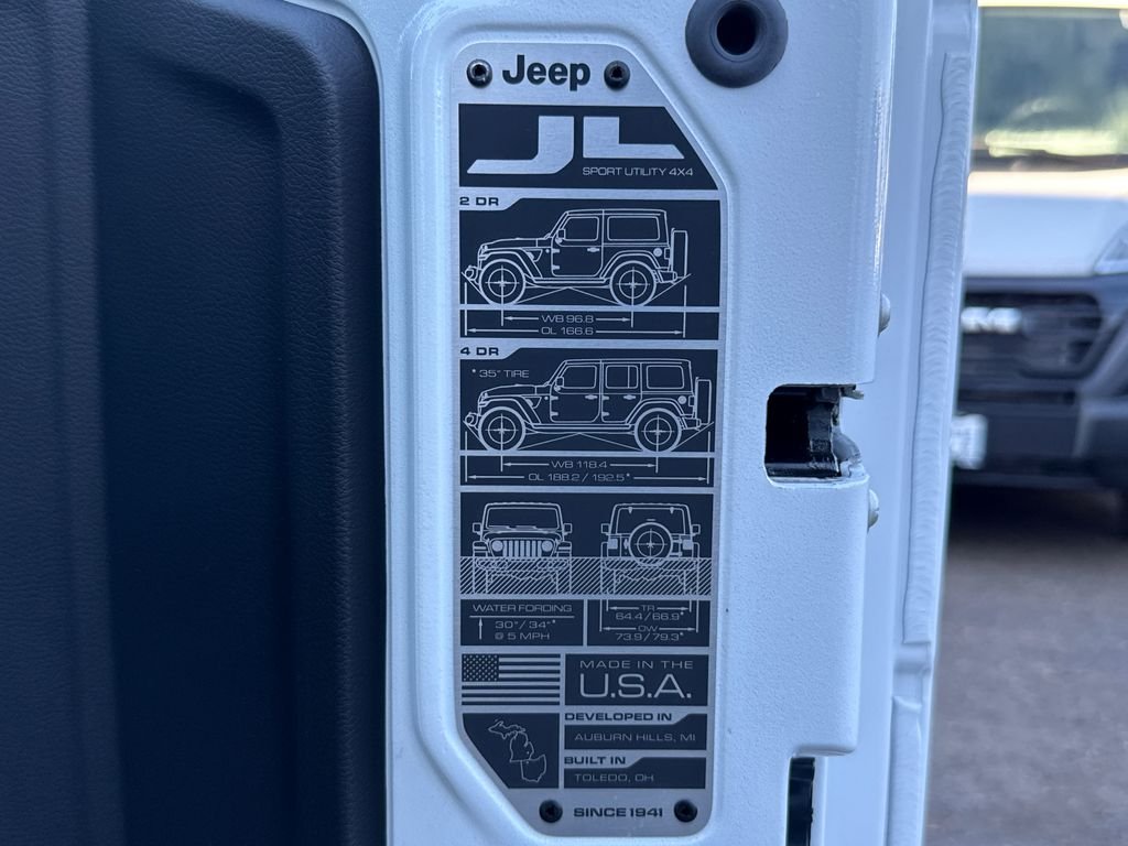 New 2026 Bright White Clearcoat Jeep Sport image 10