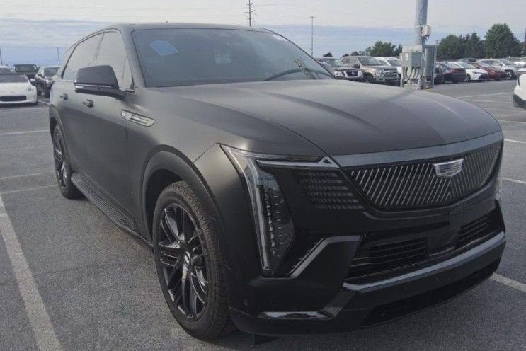 Used 2025 Black Cadillac Sport 2 image 2