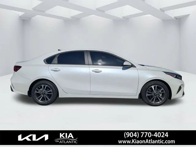 3KPF24AD6RE736104