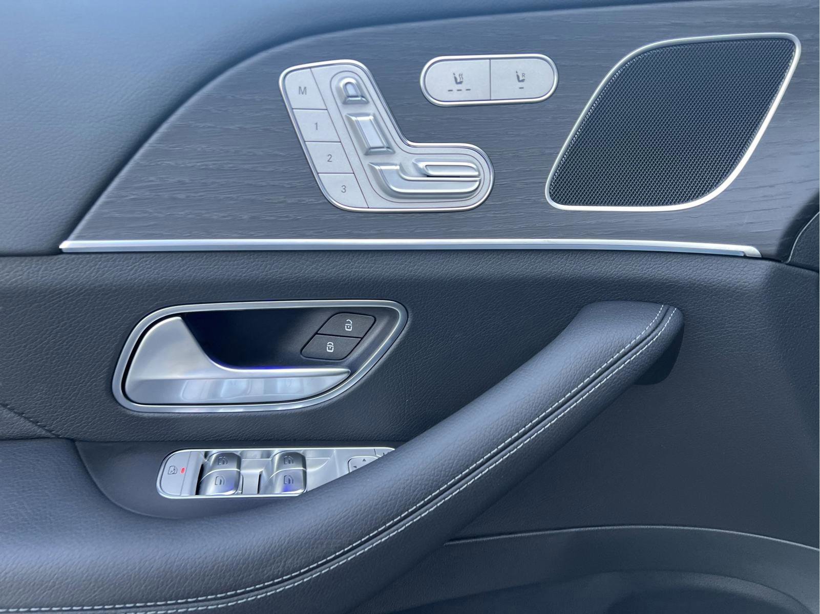 2025 Mercedes-Benz GLE GLE350 - Photo 16