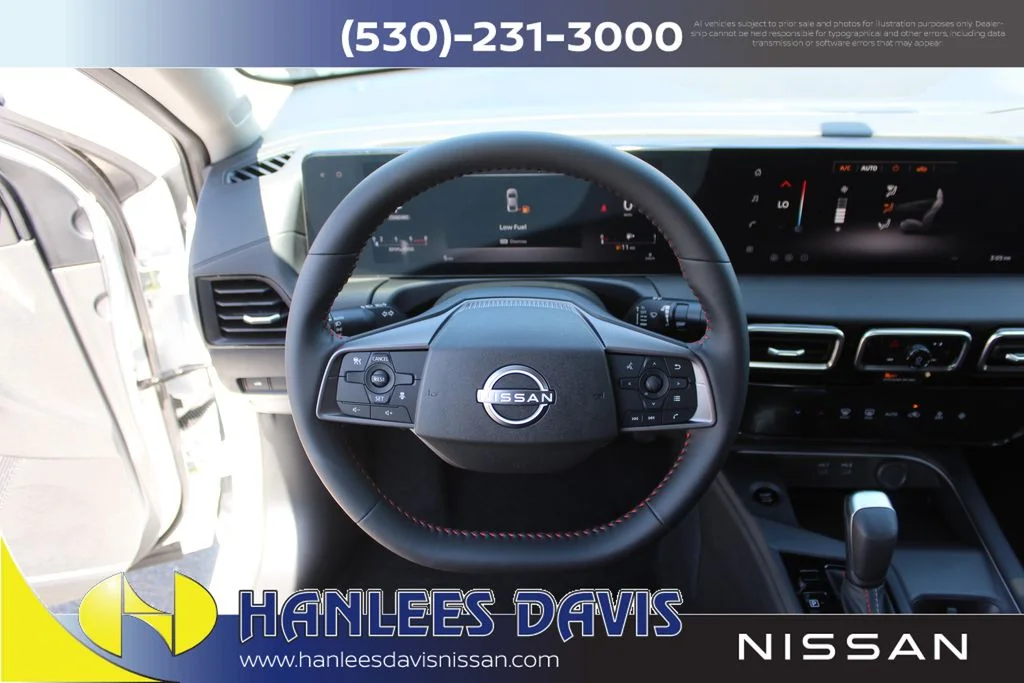 New 2026 Aspen White TriCoat / Super Black Two-tone Nissan SR image 15