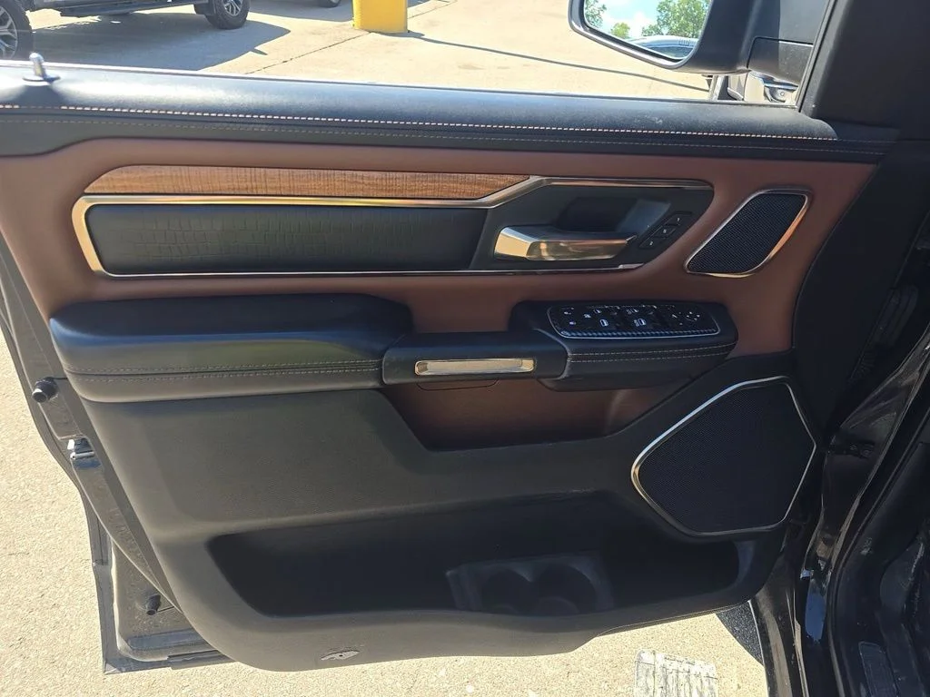 Used 2020 Diamond Black Crystal Pearlcoat Ram Laramie Longhorn image 8