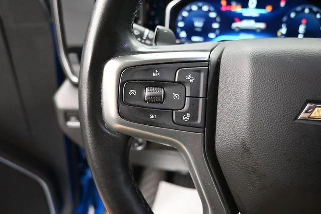 Used 2023 Blue Chevrolet LT image 27
