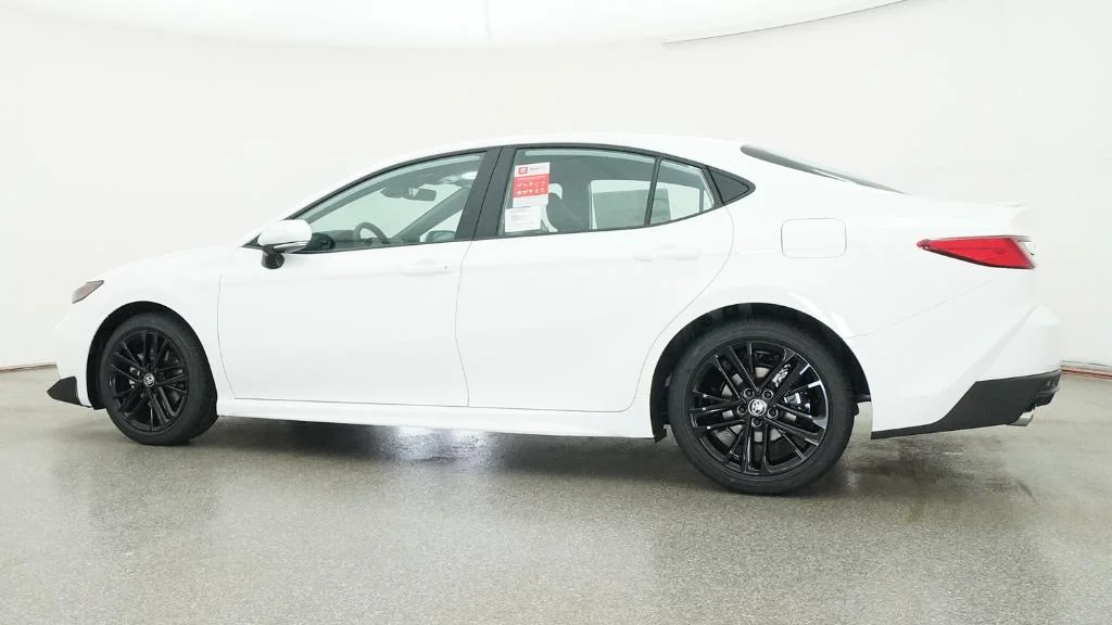 New 2026 Ice Cap Toyota SE image 15