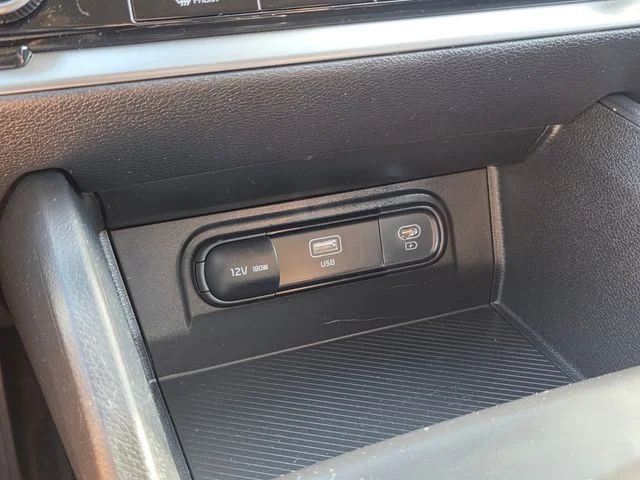 Certified Used 2024 Gray Kia LX image 29