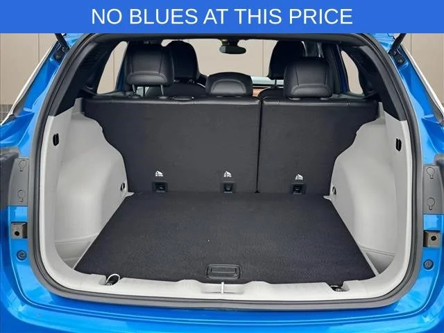 Used 2024 Blue Jeep Limited image 20