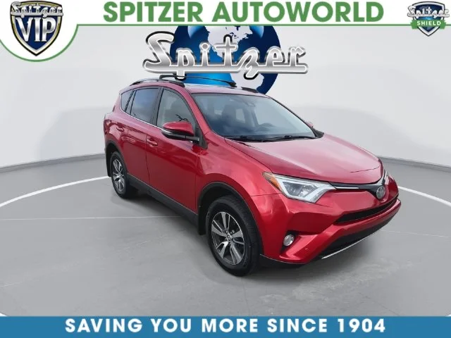 Used 2017 Red Toyota XLE image 4