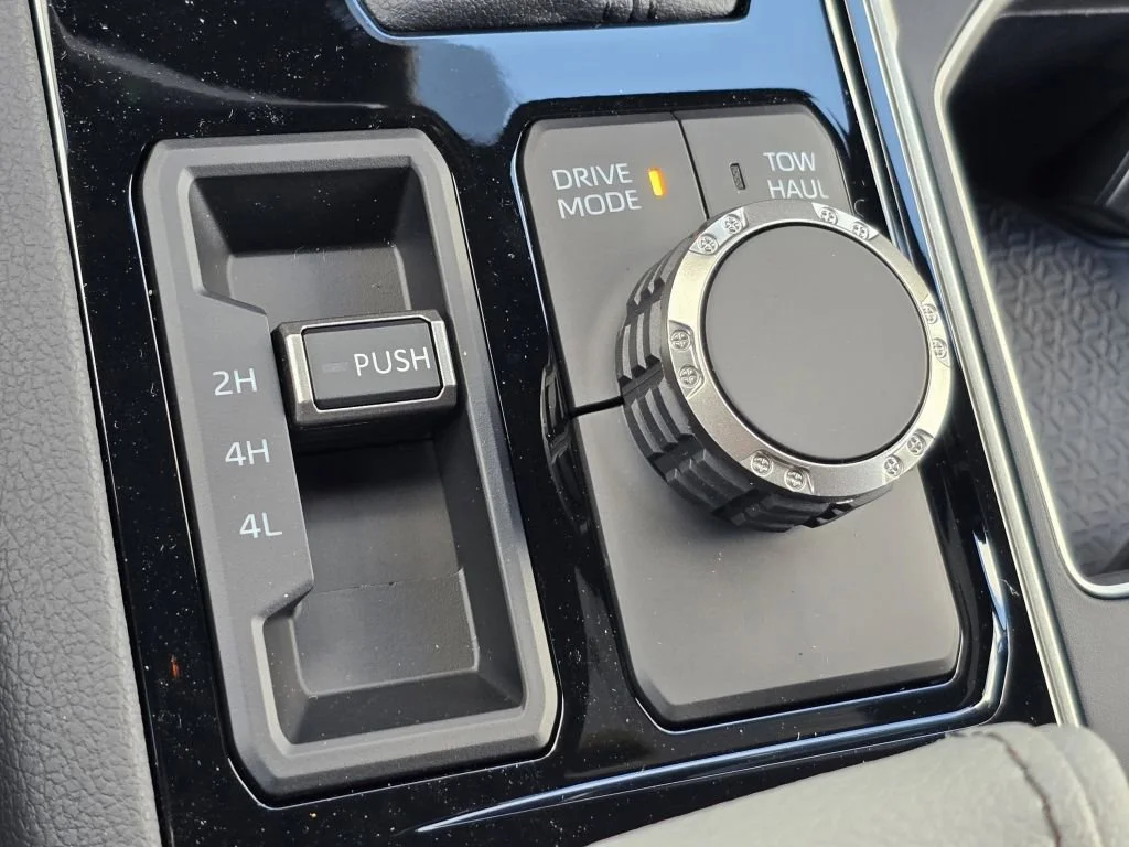 2026 Toyota Tundra Limited - Photo 14