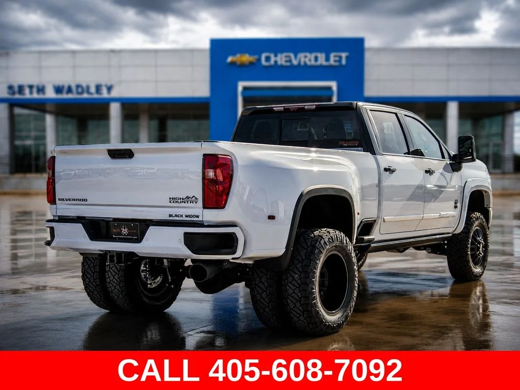 2025 Chevrolet Silverado 3500 HD High Country - Photo 114
