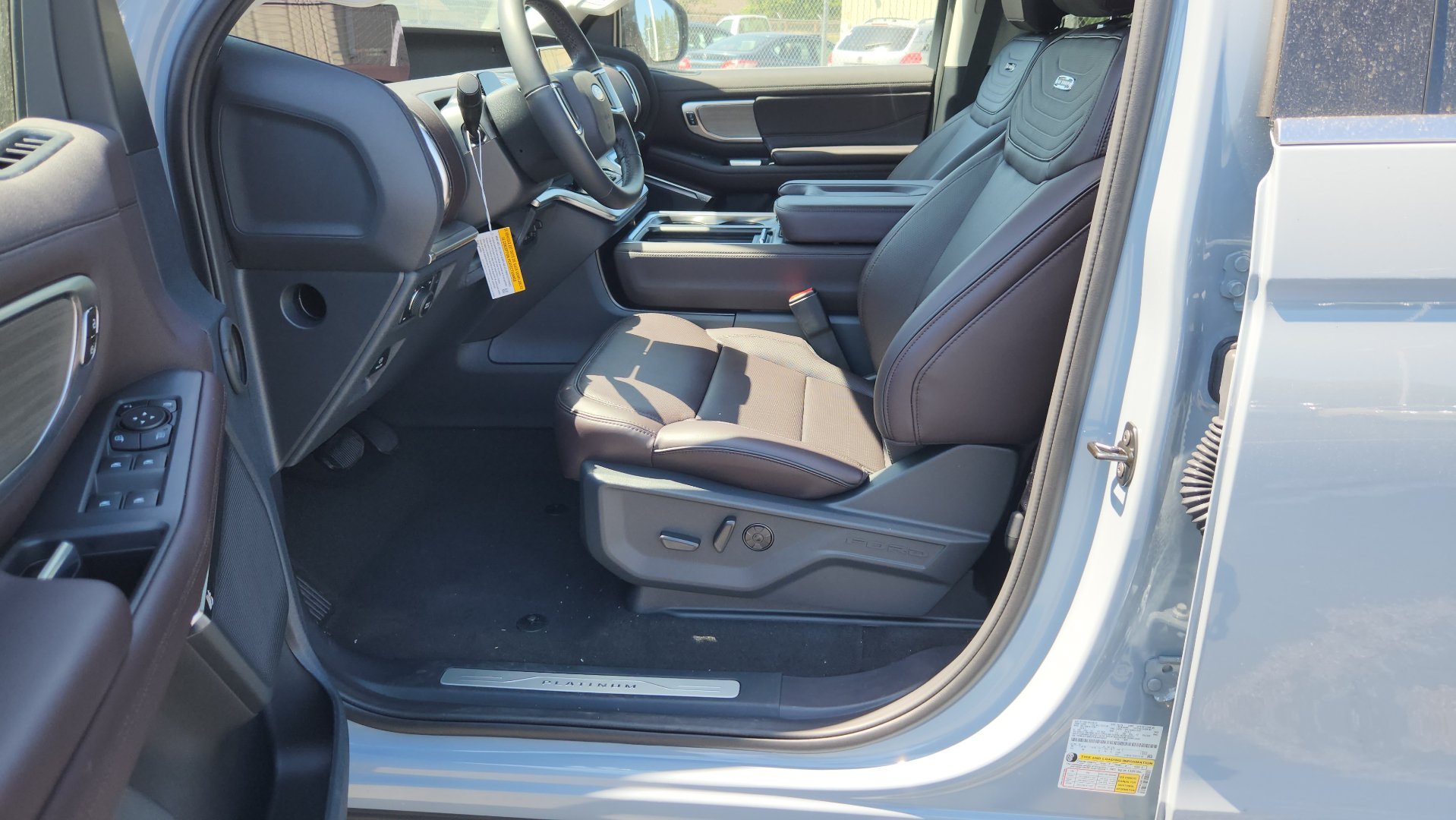 New 2027 Glacier Gray Metallic Tri-Coat Ford Platinum image 13
