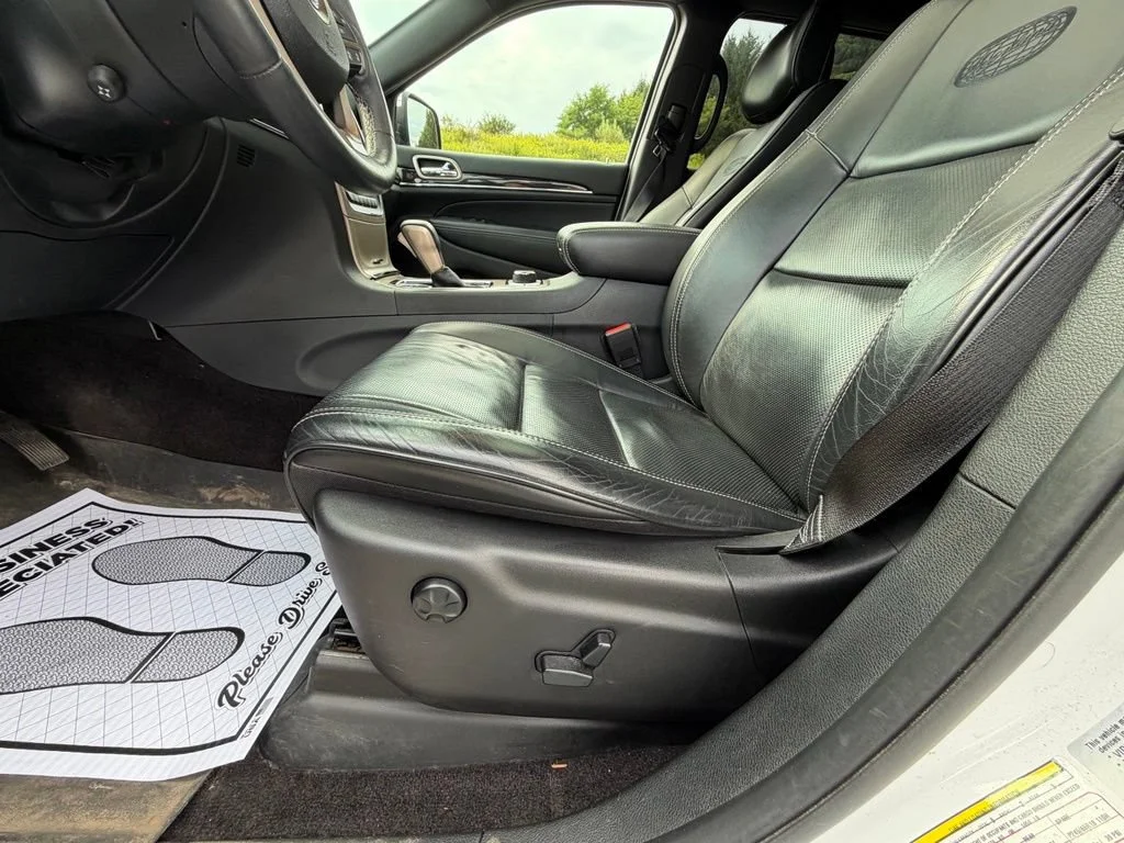 Used 2017 Bright White Clea Jeep Overland image 17
