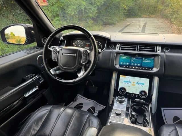 Used 2017 Farallon Black Metallic Land Rover 3.0L V6 Supercharged HSE image 28