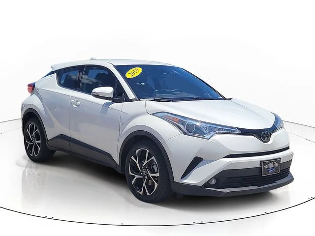 Used 2019 White Toyota Limited image 3