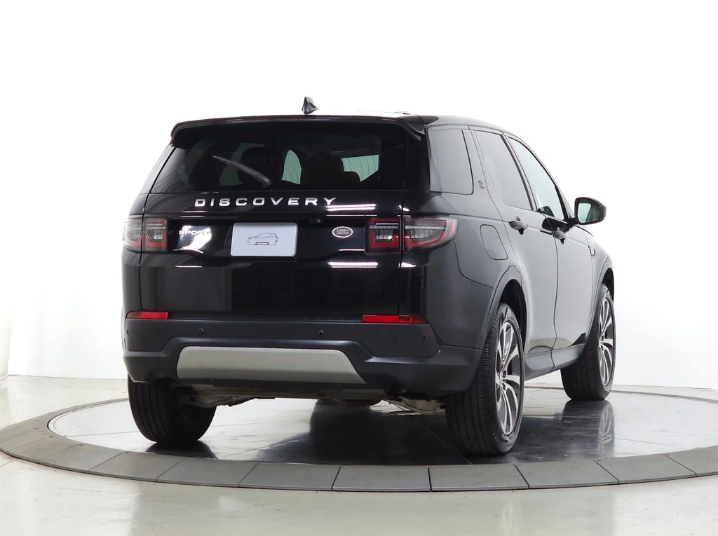 Used 2022 Black Land Rover S image 9